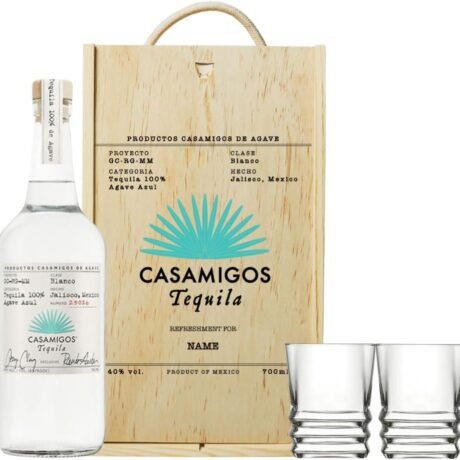 Personalised Casamigos Tequilla Blanco Gift Set with Shot Glasses - 70cl (40% ABV)