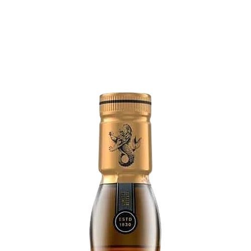talisker-30-year-old-single-malt-scotch-whisky-3.jpg